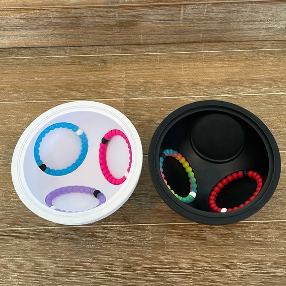 Lokai Pact + 3 Bracelets - Picture 2 of 6
